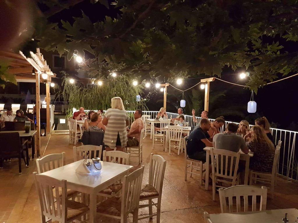 特劳洛斯 Zorbas Family House酒店 外观 照片
